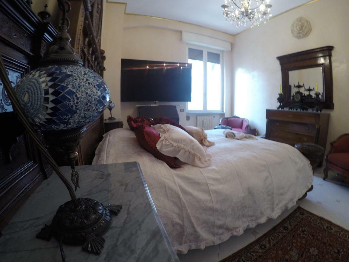 B&B Goldmund Νάπολη Εξωτερικό φωτογραφία